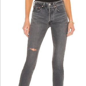 NWT Levi’s 501 Skinny Size 23